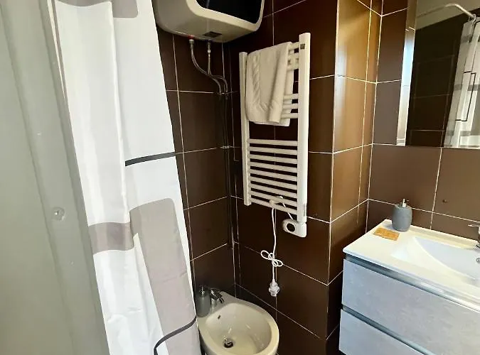 Romantic Corner Apartman
